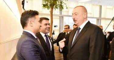 “Əbülfəs Qarayevdən soruşdum, kim qadağa qoyub sizə?” - Prezident