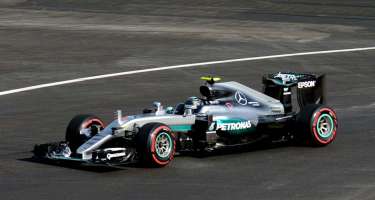 Bottas Avstraliya Qran Prisinin qalibi olub