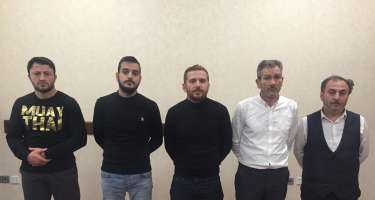 "Şəbəkə biznesi" adı altında insanların pulunu ələ keçirən cinayətkar dəstə tutulub