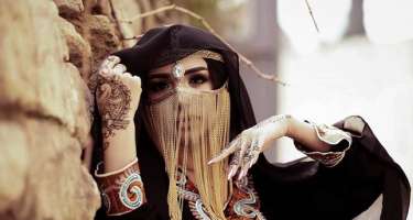 Niqab Renkanı dəyişdirdi - 