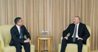 Prezident Çində şirkət rəhbəri ilə görüşdü - 
