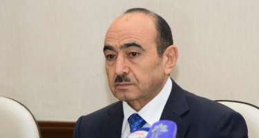 Feyk məlumatlarla ictimai rəyi