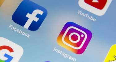 "​Facebook",  "İnstagram"