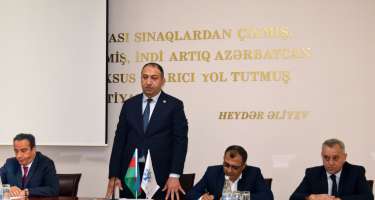Əmək məzuniyyətində olan işçi ancaq onun razılığı ilə məzuniyyətdən 