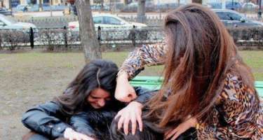 Bakıda qadınlar arasında dava düşdü - 
