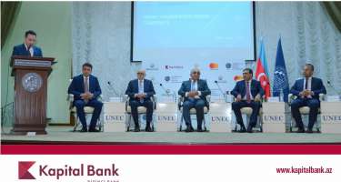 Kapital Bank tələbələrə “Smart tələbə kartı” təqdim etdi