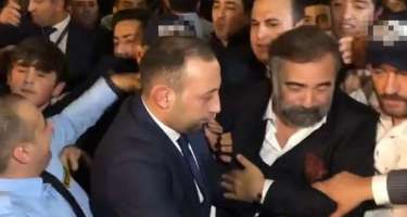 Türkiyəli aktyora görə Bakıda izdiham yaşandı - 