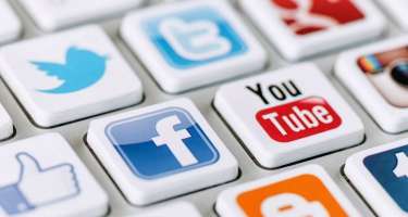 Azərbaycanda "Facebook" istifadəçilərinin fəallığı artıb