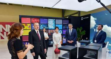Azərbaycan Prezidenti “Bakutel-2019” sərgisi ilə tanış olub