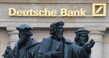 "Deutsche Bank" 300 şöbəsini bağlayacaq