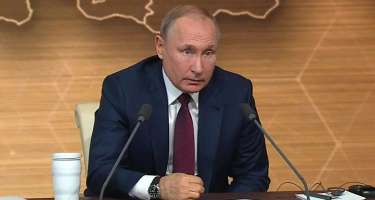 Putin beş generalı işdən azad edib