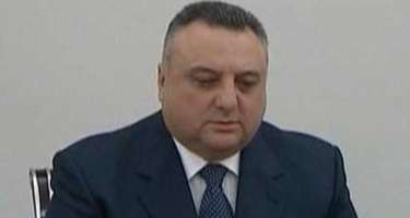 Eldar Mahmudovun əmisi oğlunun apelyasiya şikayəti üzrə məhkəməsi başlayıb