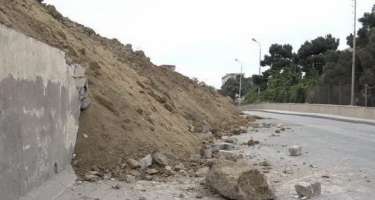 İcra başçısı torpaq sürüşməsi baş verən əraziyə gəlib - 