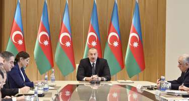 Prezident nazirləri topladı - 