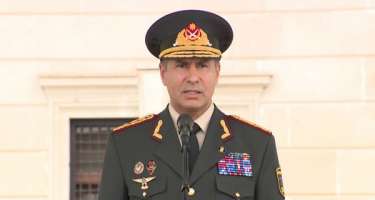 Vilayət Eyvazov rüşvət alan polisi 