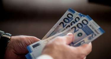 Bu peşə sahiblərinin maaşları artırılıb? - 