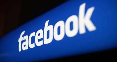 “Facebook” yenidən çökdü