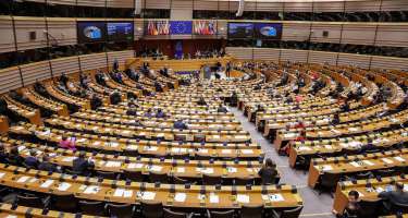 Avropa Parlamenti “Brexit”i təsdiqləyib