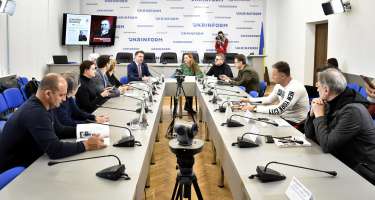 Kiyevdə Nəsiminin qəzəllər toplusunun növbəti təqdimatı keçirildi -