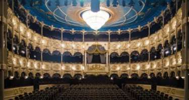 “Cəmilə” Akademik Musiqili Teatrda -