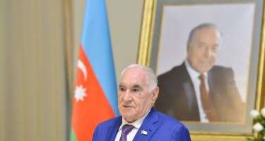 Fəttah Heydərov parlamentdə komissiya sədri oldu