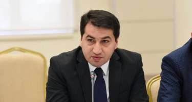 Hikmət Hacıyev: "Koronavirusun ölkə daxilində yayılma tendensiyası gedir"