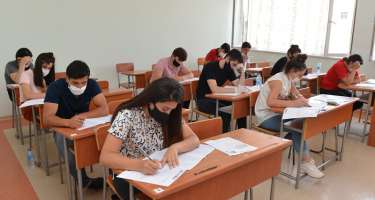 DİM 1 nəfəri bugünkü buraxılış imtahanlarına buraxmadı