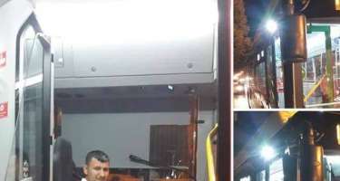 Məktəb direktorunun məzuniyyət vaxtı avtobus sürücüsü işləməsi ilə bağlı 