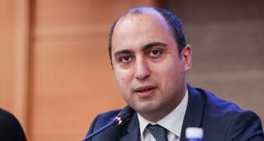Təhsil naziri iki şöbə müdirini işdən çıxardı