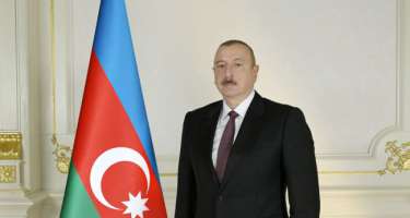 Prezident Nizami Gəncəvi Beynəlxalq Mərkəzinin üzvlərinə təşəkkür etdi
