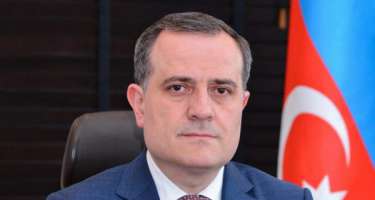 Ceyhun Bayramov iraqlı həmkarı ilə danışdı