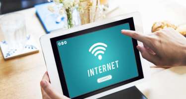 İnternet məhdudiyyəti aradan qaldırıla bilər? - Deputat və nazirlikdən  