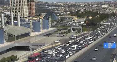 Paytaxtın bu küçələrində sıxlıq yaşanır