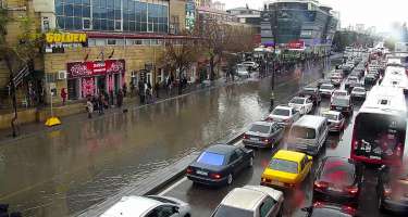 Bakı Nəqliyyat Agentliyi küçələrə su yığılmasından narazılıq etdi - 