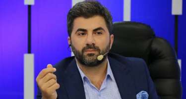Zaur Bəxşəliyev qazimizə maşın hədiyyə etdi - 