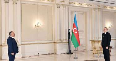 İlham Əliyev Əfqanıstanın Azərbaycanda yeni təyin olunmuş səfirinin etimadnaməsini qəbul edib - 