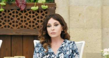 Mehriban Əliyevadan aztəminatlı ailələrə Yeni il hədiyyəsi -  