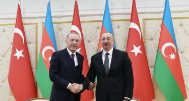 İlham Əliyev Ərdoğanla Monitorinq Mərkəzinin fəaliyyətini müzakirə etdi