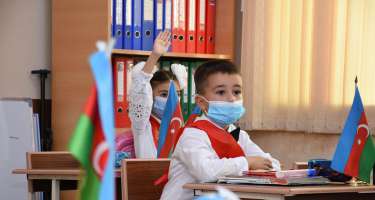 Bu gün əyani dərsə başlayan şagirdlərin sayı açıqlandı