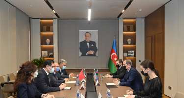 Ceyhun Bayramov Birol Akgün ilə görüşüb