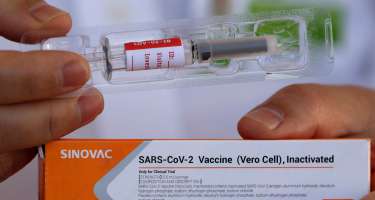 Gürcü immunoloq: "Azəbaycanda tətbiq olunan vaksin çox ümidvericidir"