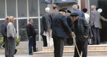 Yaşa görə pensiya alanların sayı açıqlandı