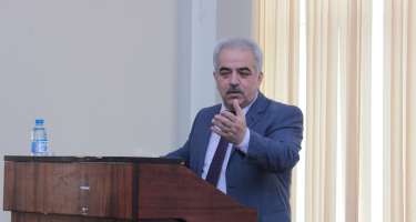 Koronavirusa yoluxan partiya sədrinin müavini komaya düşdü