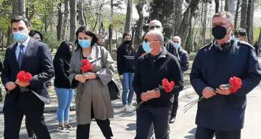 İtaliyan deputatlar Gəncəyə səfər etdi