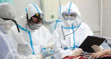 Koronavirus daha bir müəllimin həyatına son qoydu - 