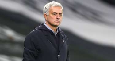 Joze Mourinyu istefaya göndərildi
