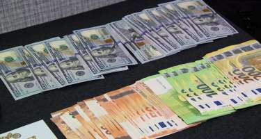 Evdən 70 min manat və 40 min dollarlıq qızıl oğurlandı - 