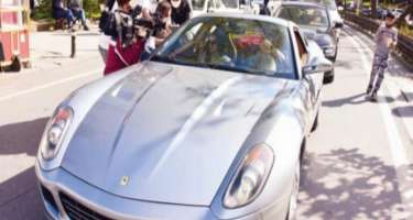Tanınmış cütlüyün 2 milyonluq “Ferrari”si görənləri 