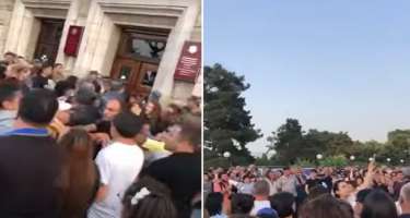 Xankəndində vəziyyət gərginləşdi: Etirazçılar Arayikin ofisinə hücum etdi - 