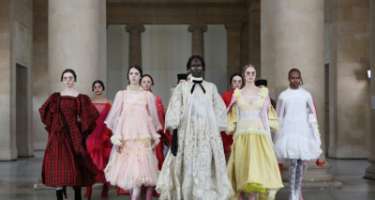 Londonda başa çatan “Yaz-yay 2022” moda həftəsinin əsas tendensiyası - 